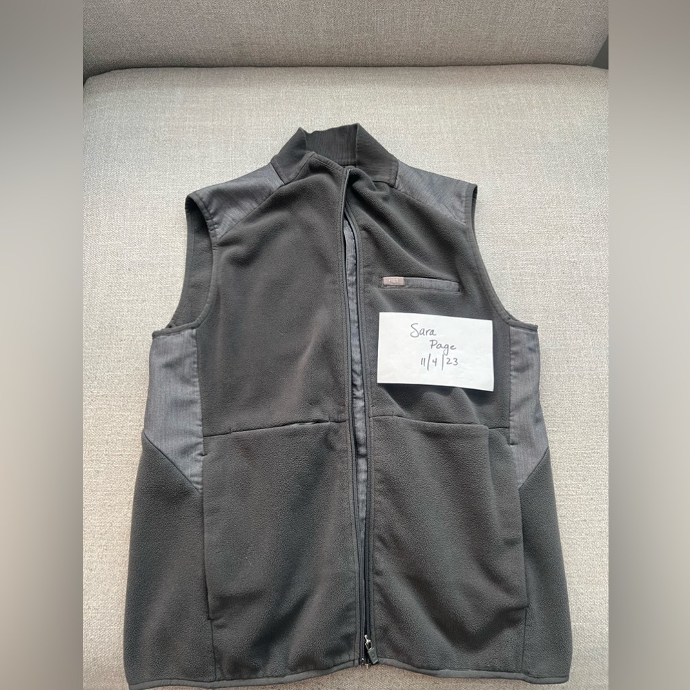 FIGS Vest
